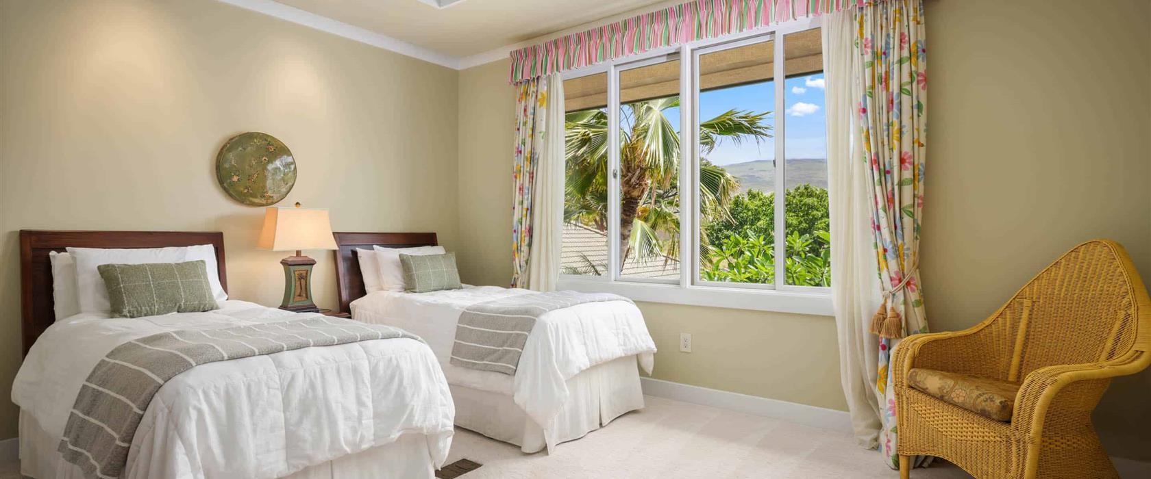 WaiUlaUla F201 Bedroom 3