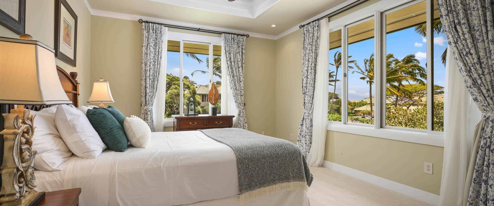 WaiUlaUla F201 Bedroom 2