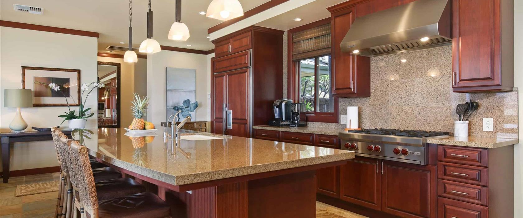 WaiUlaUla Villa 308 Kitchen