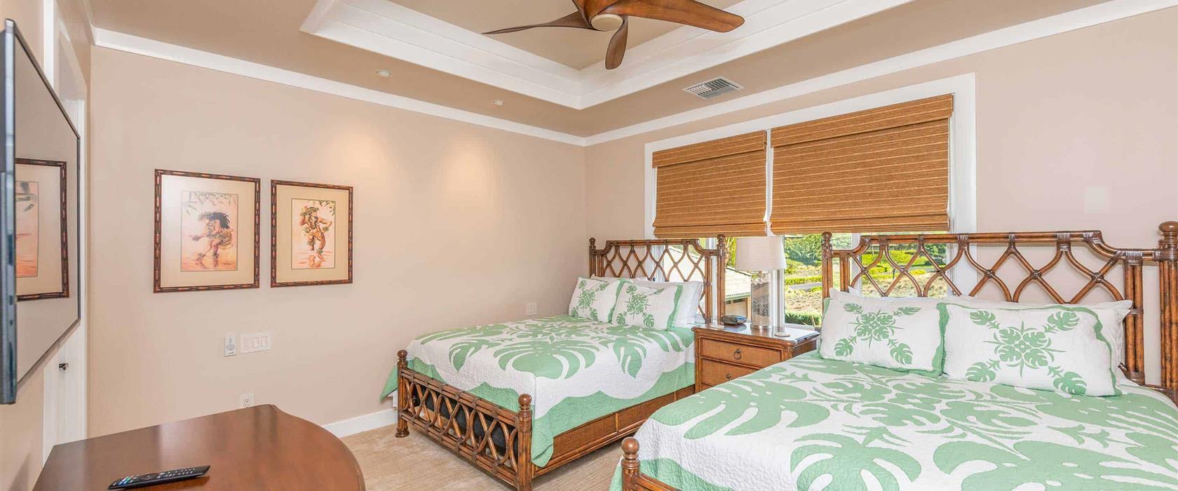 WaiUlaUla N201 Bedroom 2