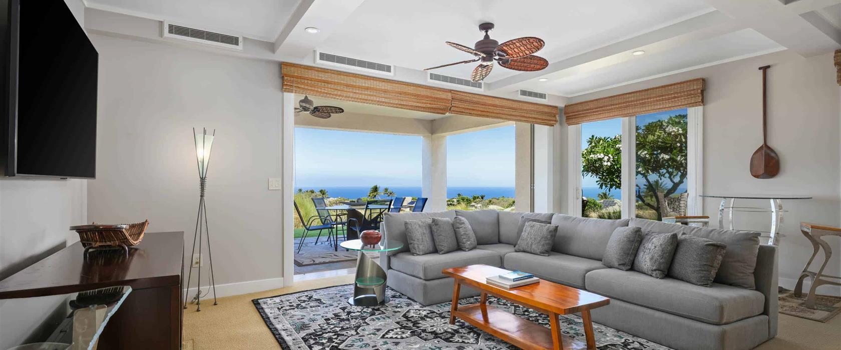 WaiUlaUla C102 Living Area 2