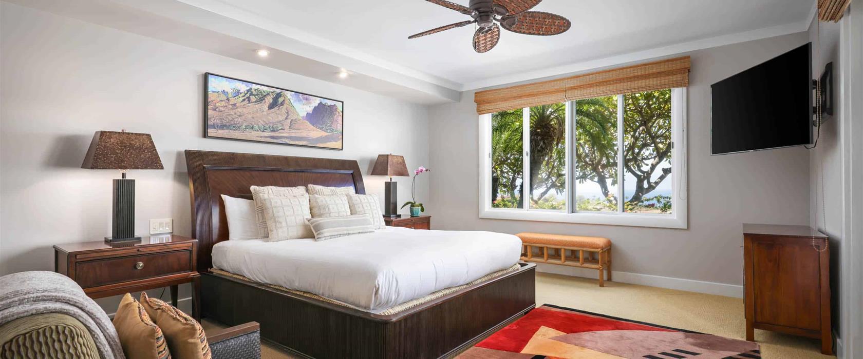 WaiUlaUla C102 Bedroom