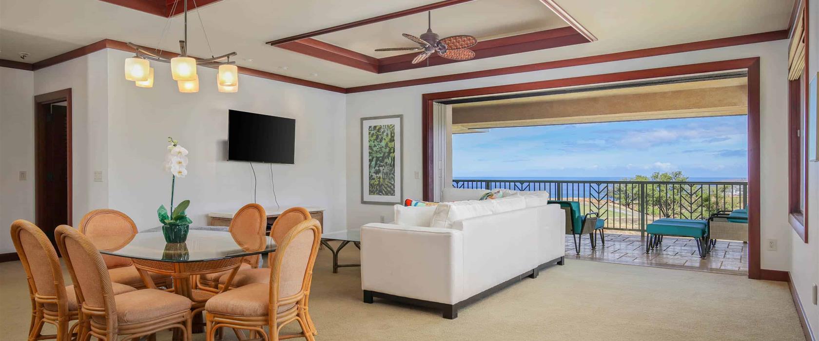 WaiUlaUla L202 Living Area