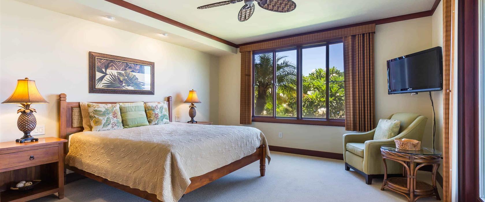 WaiUlaUla H102 Bedroom