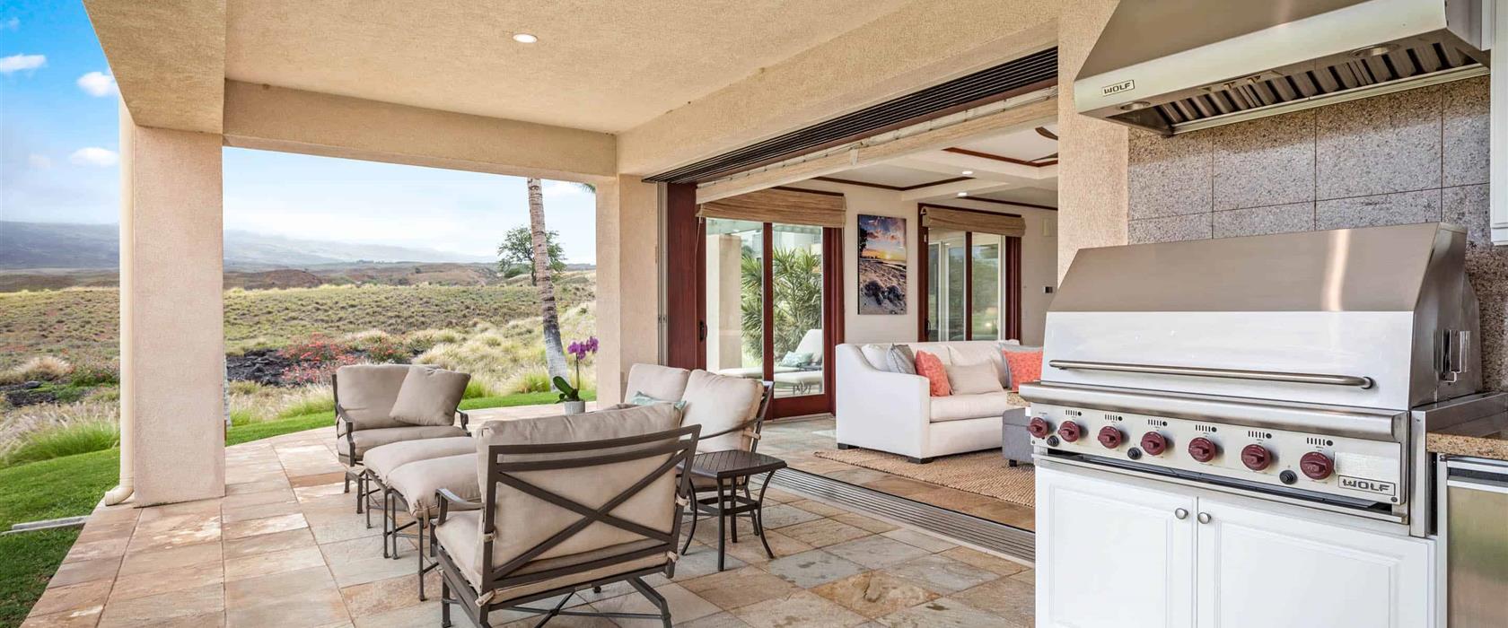 WaiUlaUla J102 Lanai