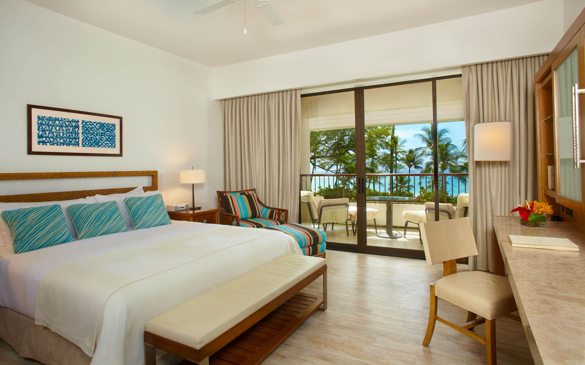 Beachfront Guestroom Mauna Kea Beach Hotel